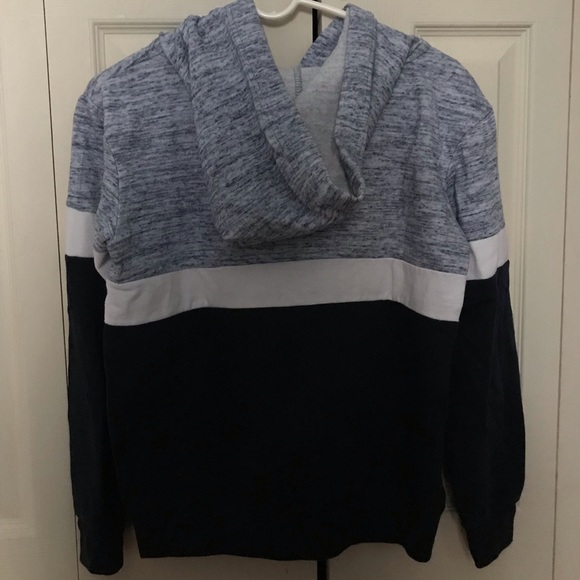 victoria’s secret pink sweater - Picture 2 of 3